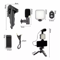 Suporte para Celular com Tripé Luz LED para Streaming / Podcast / Self com Microfone na internet