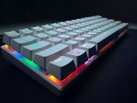 Teclados Gamer RGB - Design Moderno, Performance Elevada e Alta Qualidade