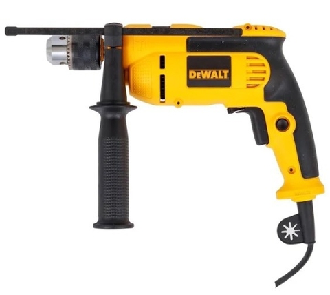 Furadeira de Impacto Dewalt 1/2pol DWD502-B2 710W 220v