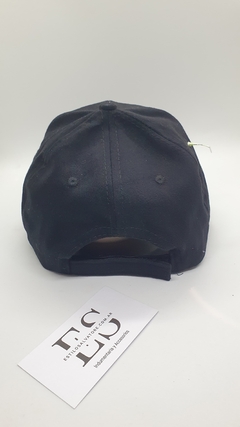GORRA TRUCKER NEGRA en internet