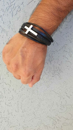 Pulsera SALVATORE Cruz Plateada - comprar online