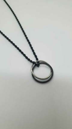 Set de 3 Collares – Acero Quirúrgico Negro con Dijes en internet