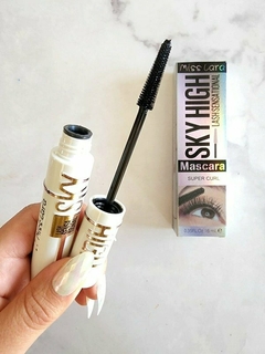 Mascara de pestañas sky high - MISS LARA - comprar online