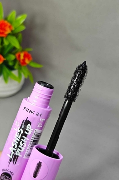 Mascara de pestañas lashes push up- Pink 21