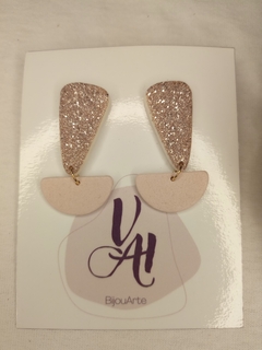 Aro colgante rosa clarito con glitter