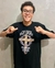 T-shirt tradicional na internet