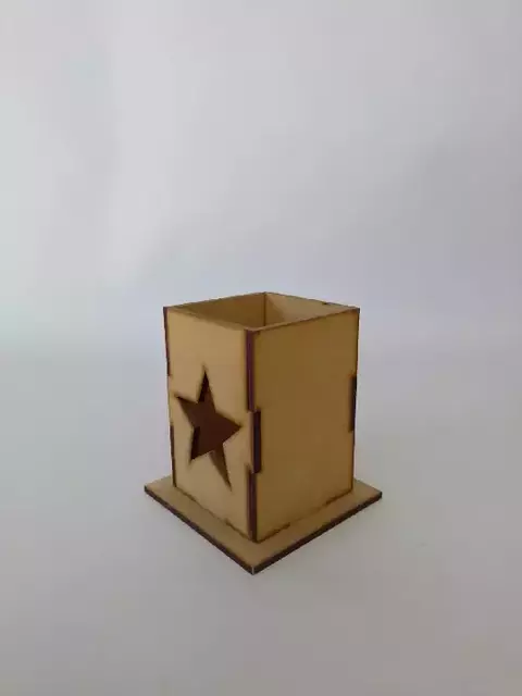 Lapicero calado 6x6x9cm