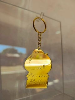 Imagen de Llaveros Acrílico Dorado 6cm Cumpleaños