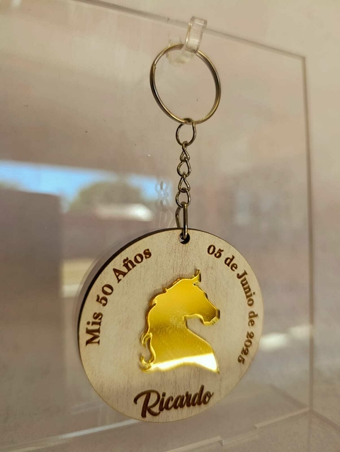 Llaveros Fibroplus + Acrílico Dorado 6cm 50 Años - comprar online
