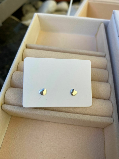 Brinco coração prata