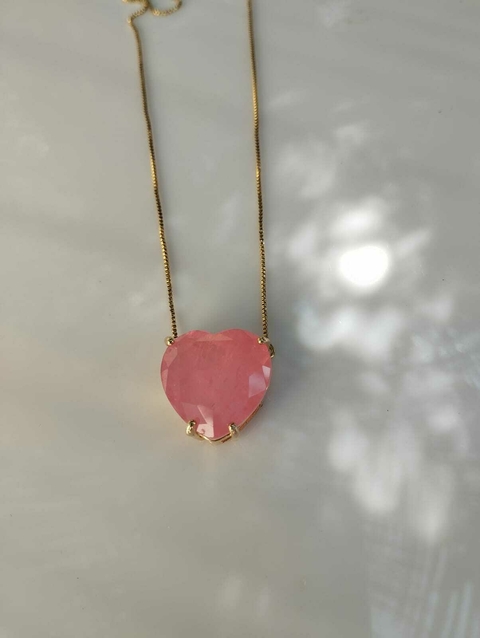 Colar coração pedra