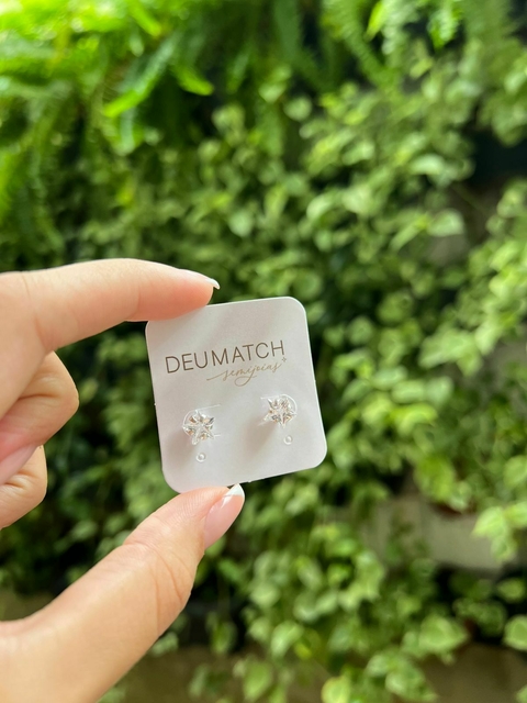 Brinco Ponto de Luz Estrela - comprar online