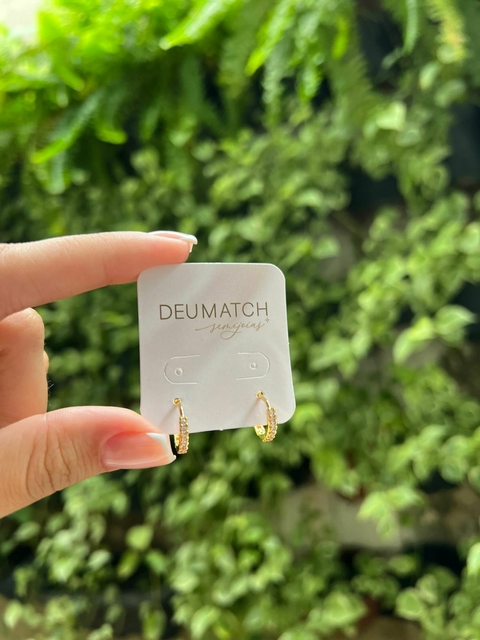 Brinco Argola cravejada M