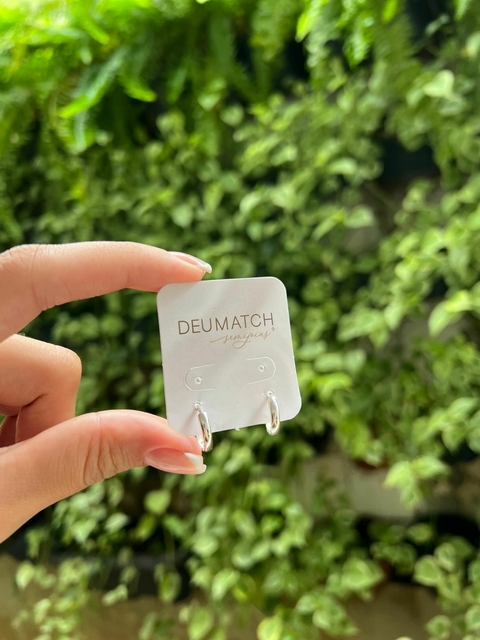 Argolinha prata lisa