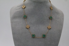 Collar tipo Van Cleef de 10 tréboles de 13 mm en acero inoxidable 316L 47 cm.