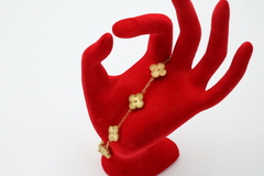 Pulsera Dorada tipo Van Cleef “trébol”. Doble Vista