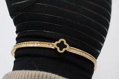 Brazalete tipo Van Cleef en acero inoxidable 316L de 1 trébol. en internet