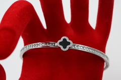 Brazalete tipo Van Cleef en acero inoxidable 316L de 1 trébol.