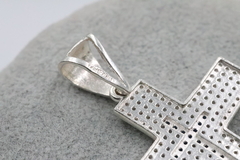 Dije cubano de cruz con microzirconia azul - plateada - comprar en línea