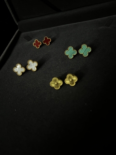 Aretes tipo Van Cleef.