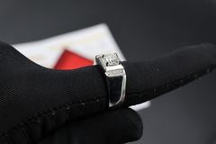 Anillo Ajustable (8-10) en Plata .925 con incrustaciones de 1ct de Moissanita D Corte VVS1 de 6.5 mm y Zirconia en internet