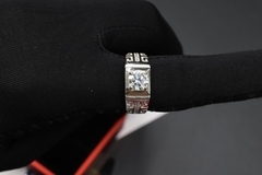 Anillo Ajustable (8-10) en Plata .925 con incrustaciones de 1ct de Moissanita D Corte VVS1 de 6.5 mm y Zirconia en internet