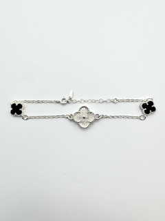 Pulsera tipo Van Cleef en Plata .925 / 3 tréboles de 4 hojas.