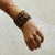 Brazalete Pelo Print Tachas - comprar online