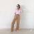 Descubra a Calça Pantalona Califórnia, a escolha ideal para adicionar estilo e conforto ao seu guarda-roupa.