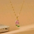 1 pieza de collar con colgante de una flor rosa brillante