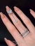 Anillo Doble con Diseño de Mariposa y Cadena