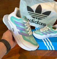 Adidas 4D FWD 2 en internet