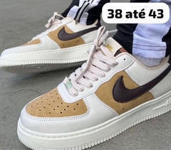 Nike Air Force 1 en internet