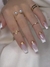 Uñas Autoadhesivas Press On - Frances Coffin Blanco y Dorado