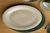 PLATON DE PORCELANA OVALADO CONIFERE TAUPE DE 37CM - Tendence