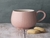 TAZA DE STONEWARE 350ML CON DISENO DE RELIEVE ESTILO PANAL ROSA APTO PARA MICROONDAS Y LAVAVAJILLAS 9X13CM en internet