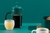 CAFETERA JAVA DE EMBOLO ICONICAS VERDE 1L. - Tendence