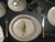 PLATO BASE SOHO DE PORCELA EN COLOR BEIGE DE 30CM - Tendence