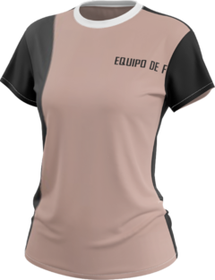 Remera Combinada con Nombre de Equipo