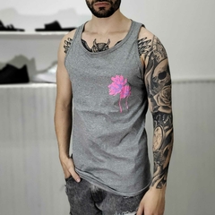 Musculosa Cuello abierto gris