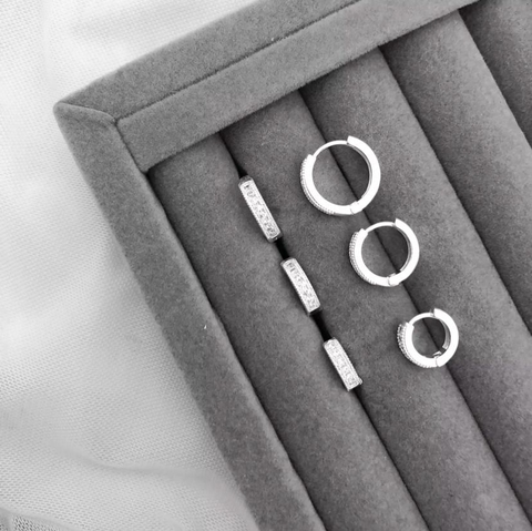 Brinco Trio de Argolas Cravejadas - comprar online