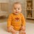 Body infantil manga longa em 100% algodão, ideal para conforto e proteção do bebê. Com fechamento por botões e disponível em várias cores e tamanhos, é perfeito para todas as ocasiões. Qualidade e carinho para o dia a dia dos pequenos.

