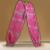 A calça ideal para acompanhar a rotina das crianças com muito conforto e estilo! Confeccionada em moletom flanelado, essa peça possui cós com elástico e punhos ajustados, garantindo liberdade nos movimentos. Com modelagem soltinha e tecido macio ao toque,