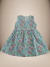 Vestido infantil azul com estampa de conchas coloridas, da linha Mundo Encantado.
Descubra a Flor do Gato, loja de roupas infantis em Taubaté, Pindamonhangaba, Caçapava e Tremembé, com moda de qualidade e estilo para bebês e crianças.