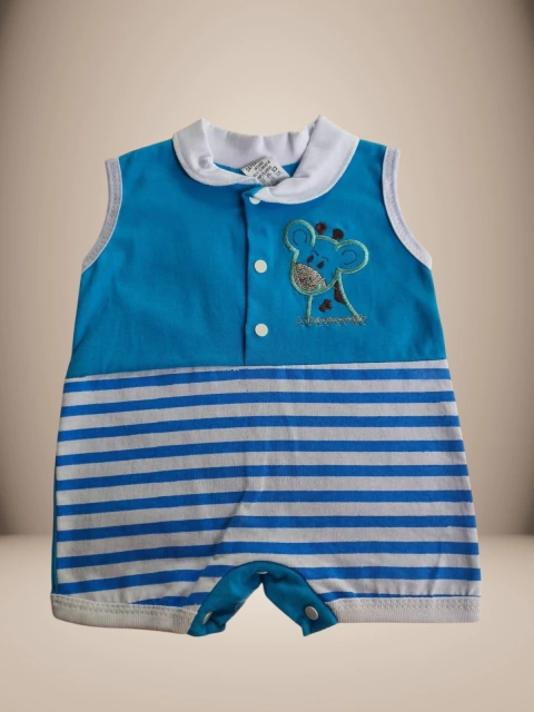 Macacão infantil azul com detalhes em listras brancas e uma estampa de girafa, ideal para bebês de 0 a 24 meses.

Descubra a Flor do Gato, loja de roupas infantis em Taubaté, Pindamonhangaba, Caçapava e Tremembé, com moda de qualidade e estilo para bebês 