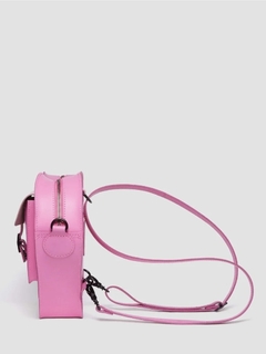 DR MARTENS HEART BACKPACK PINK - tienda en línea