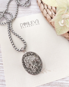 Collar PIRITA oval - Abundancia y Prosperidad