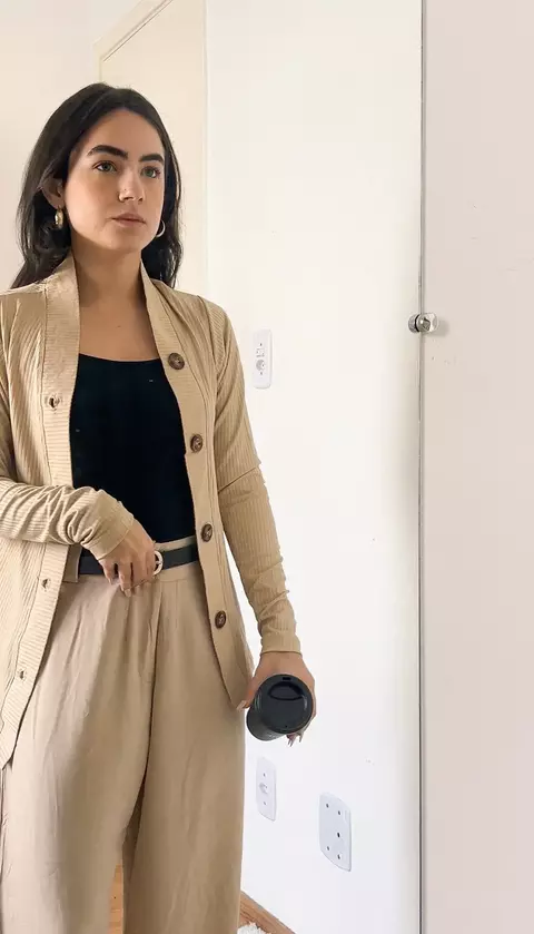 Cardigan Essencial Caramelo