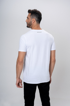 Imagem do Camiseta Enzo Milano - 25501013