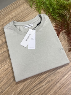 CAMISETA CALVIN KLEIN - comprar online